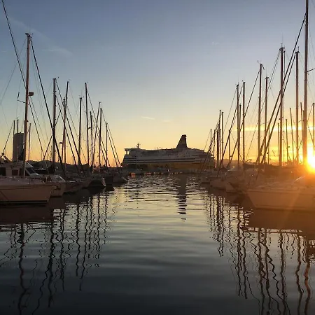 Appartement Charming In Toulon